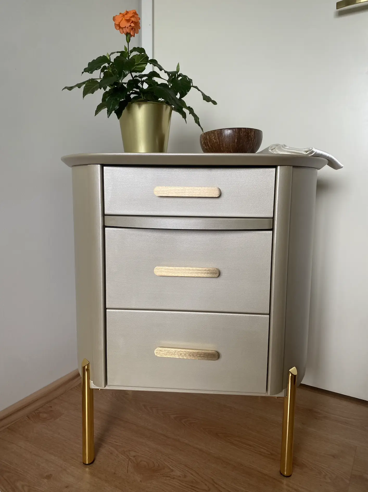 Red cabinet